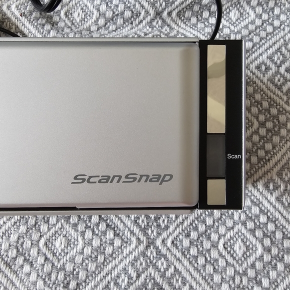 Fujitsu ScanSnap s1300… BRICK - Picture 3 of 12